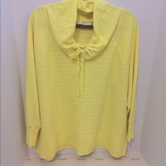 SEJOUR Cowl drawstring neckline top. - Picture 3 of 8